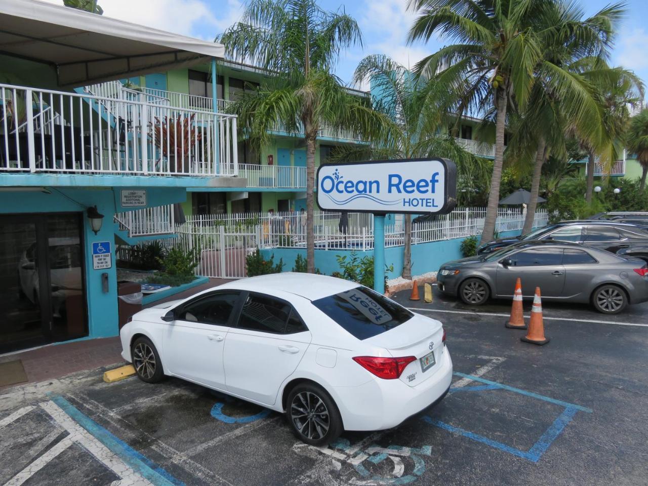 Ocean Reef Hotel Fort Lauderdale Exterior photo